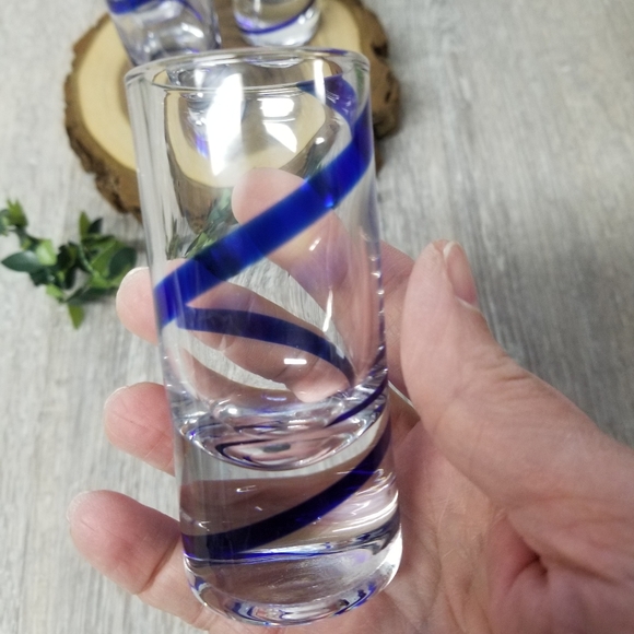 Swirling cobalt blue handblown shot/cordial glasses set of 4 - Picture 5 of 8